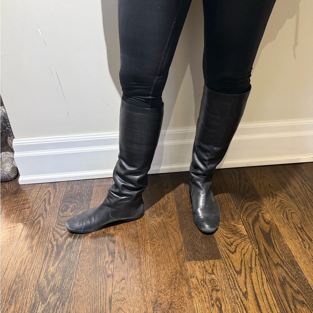 Gucci Just Below the Knee Leather Boots